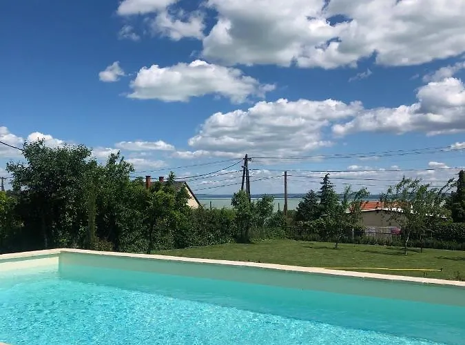 Omega Badacsonytomaj